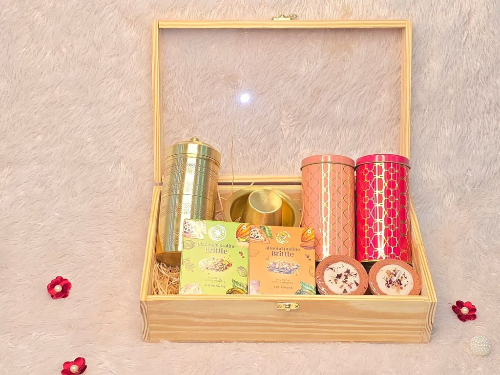 A Mixed Hamper with Snacks and Lifestyle Gifts